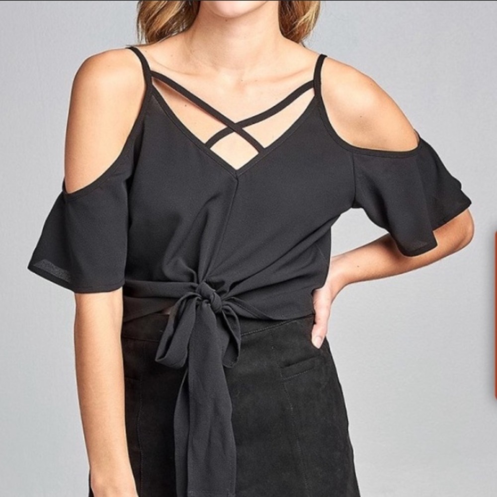 Cold Shoulder Crop Top